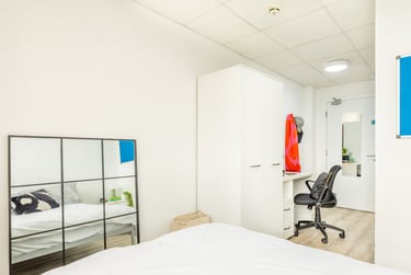 Silver En Suite City View at MyPad Paisley, 26 Gilmour Street, City Centre, Paisley, PA11EQ - Image 4